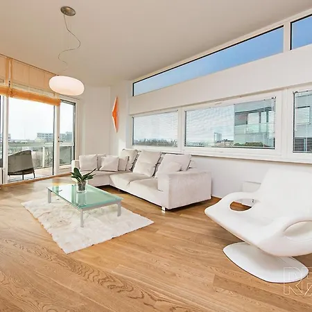 Apartment Spacious Penthouse